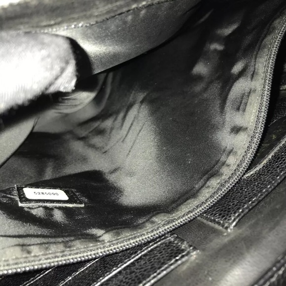 Chanel caviar leather attaché briefcase w/Keys - Picture 12 of 12